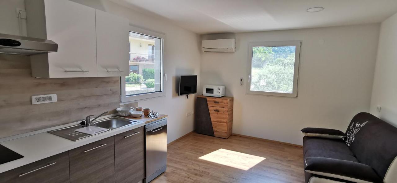 Apartmaji Tmaynka Толмин Екстер'єр фото