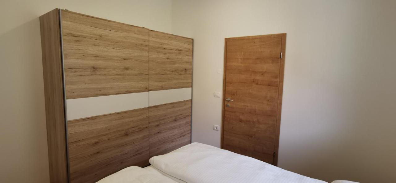 Apartmaji Tmaynka Толмин Екстер'єр фото